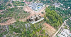 Tepe Alanya'da Satılık Lüks ve Şık Villa